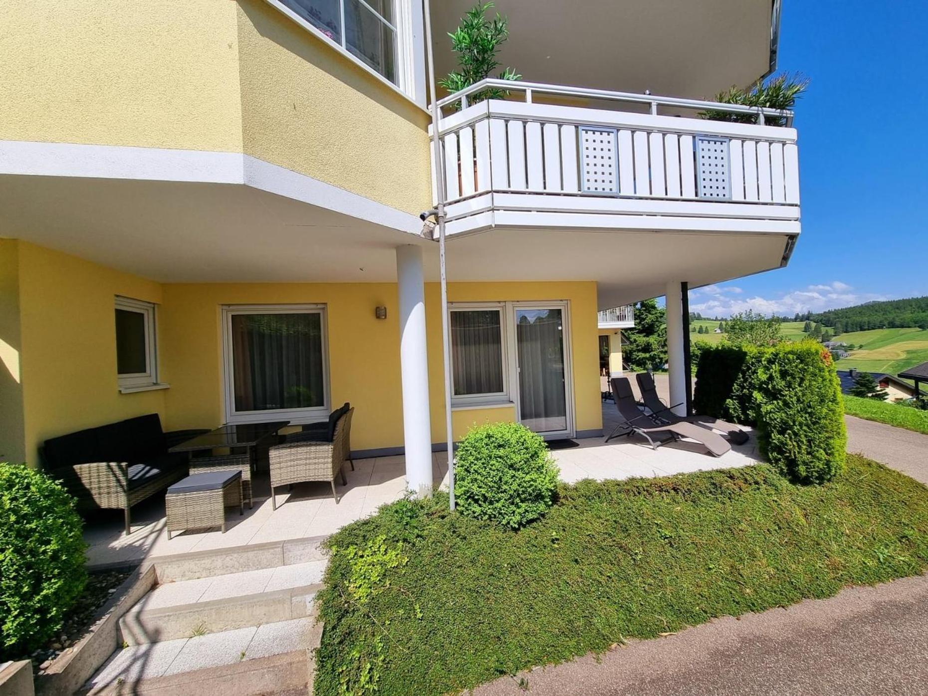 "Schwarzwaldblick" Ferienwohnung 2-4 Pers 65Qm, Schoene Ruhige Suedhanglage Mit Herrl Aussicht トートナウ エクステリア 写真